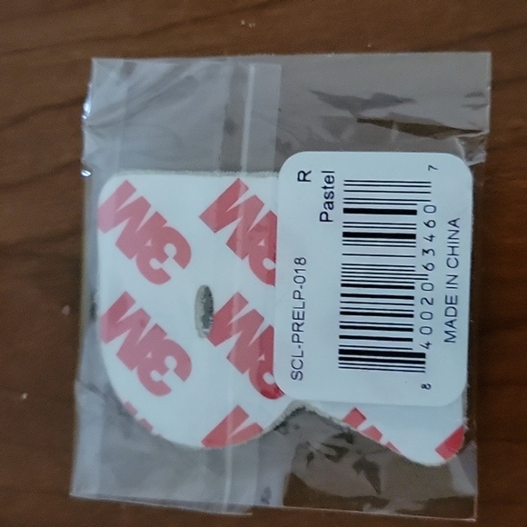 Stoney Clover Pastel Rolled Embroidery Letter "R " Patch NEW - Picture 3 of 3